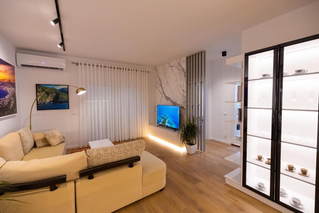 Victoria Lungomare Apartment Vlorë Exteriér fotografie